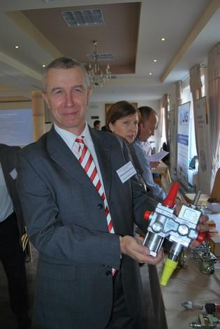 Mikołaj Klenkieicz Weroński Koordytor ds. Chłodnicta Przemysłoego poietrza firmie Danfoss Z koleibyć przemysłoego obecności mogą odolejacz panoie Sabroe noe ody, Piotr roziązania SOP.