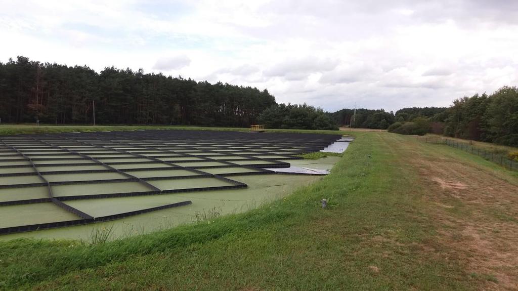 4.7.6. Staw nr 3 (doczyszczający drugi) ob. nr R1 Istniejący zbiornik utworzony został za pomocą usypanej grobli. Rzędna korony grobli wynosi ok. 57,80 m n.p.m. Rzędna dna istniejącego zbiornika wynosi ok.