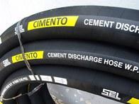 Wąż do materiałów ściernych CIMENTO Zastosowanie: wąż tłoczny do przesyłu suchego cementu, piasku, żwiru i innych substancji ściernych. Warstwa wewn.