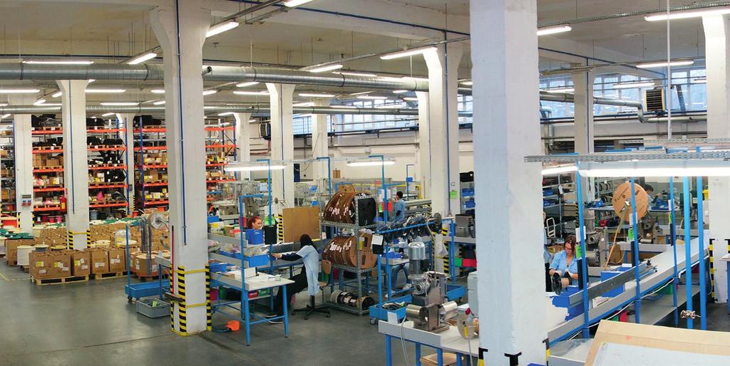 Wire harness manufacturing - Wire harness manufacturing in a professional manner Automatic crimping machines - Automatyczne zaciskarki końcówek kablowych SKS