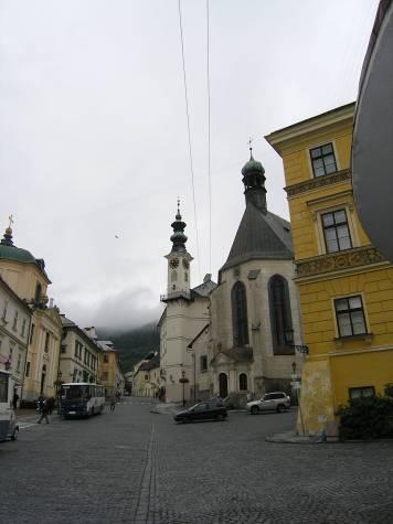 V rámci následnej obnovy (zemepán údajne požiadal o pomoc talianskeho architekta)