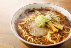 RAMEN Bulion-koncentrat do przygotowywania zupy.