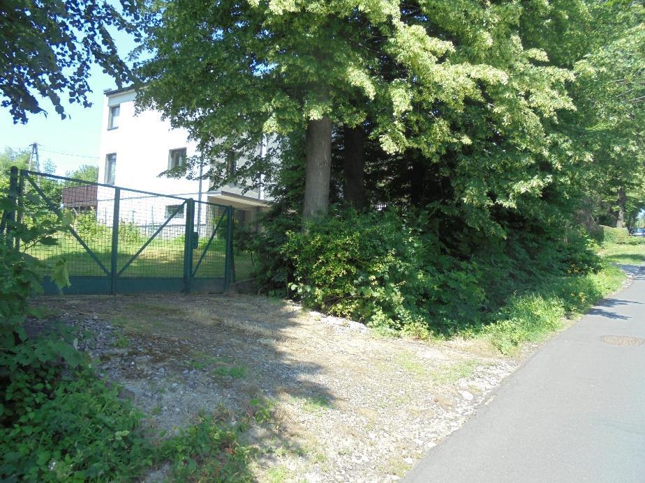 Rysunek 6 Widok na rów przydrożny przy ul. Portowej Od km 0+176 do km 0+200 poszerzono jezdnie do szerokości ok.