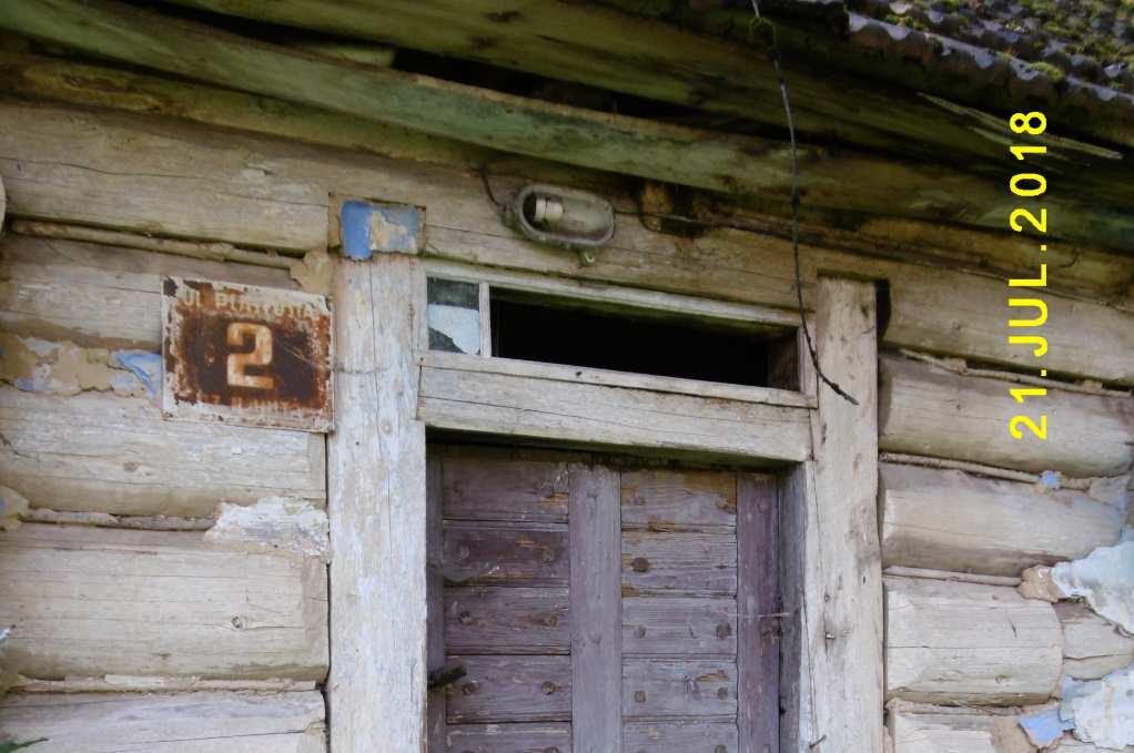 dawnego podwórka.