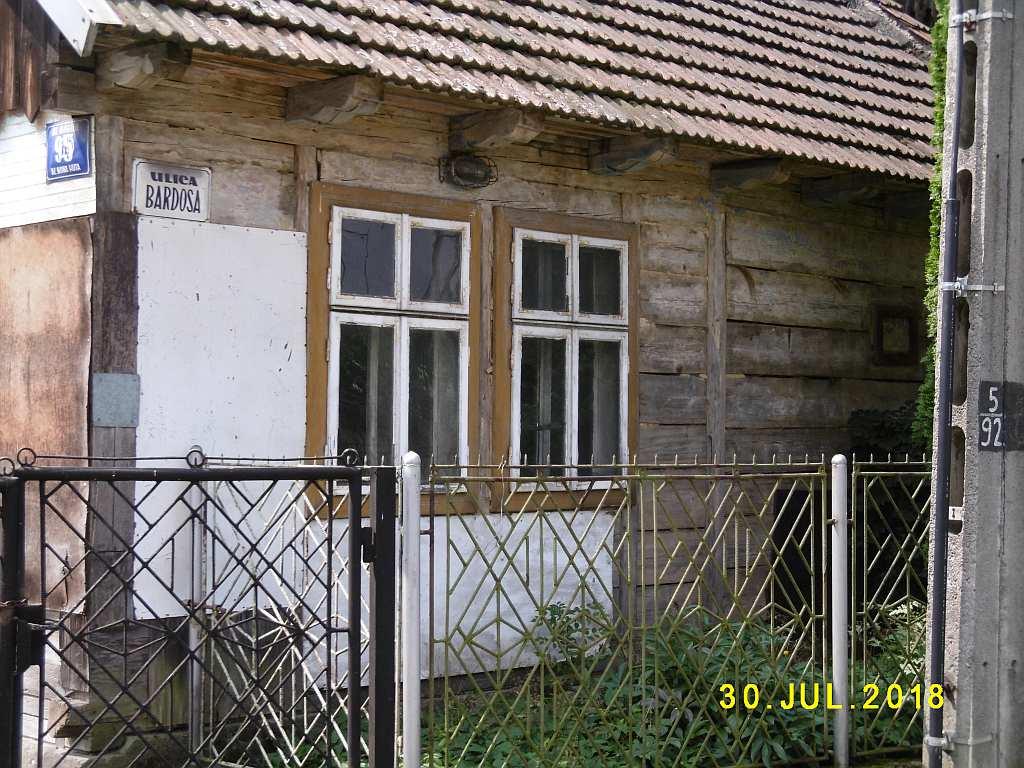 56 Fot. nr 100. Chałupa z ulicy Bardosa 50 (kiedyś Dz.