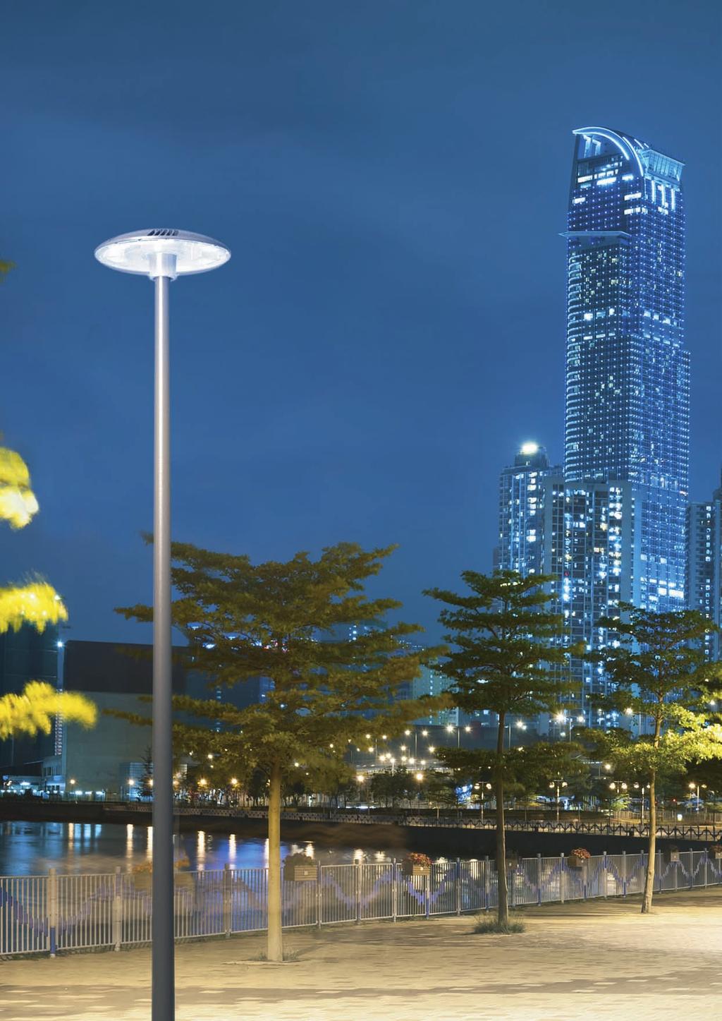 DESIGNED TO BLEND IN Designed to provide maximum flexibility and sustainability for lighting your spaces, the Kazu combines design with the energy