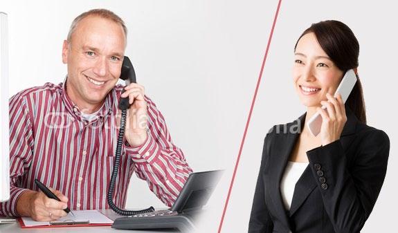 8b Dialogi om: om: Lekcja 8 Dzień dobry. Mam rezerwację pokoju na nazwisko om Żelazny. Dzień dobry. Pan Żelazny... ak, pokój dwuosobowy z widokiem na morze, prawda? ak. Mam pytanie, czy pokój jest jasny i cichy?