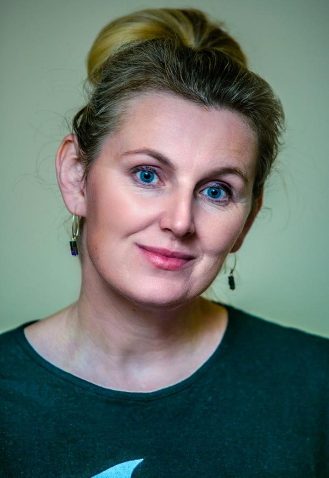 Agnieszka Stanecka Contact information a.