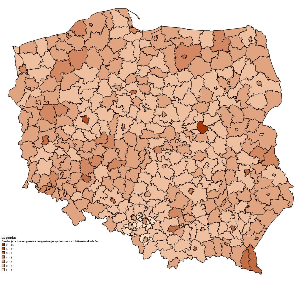 S t r o n a 71 W skali kraju organizacje pozarządowe koncentrują się głównie w wielkich miastach. Prym wiedzie Warszawa, w której przypada aż 13 organizacji na każde tysiąc mieszkańców.