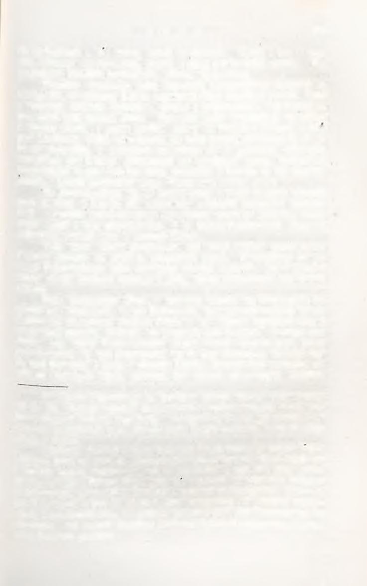 do zasłonienia z tej strony armii w odwrocie. Każdy z nas w tłum siłą wtłaczać się zmuszony, piersią o plecy poprzednika oparty. Ten prawdziwy kondukt pogrzebowy, zwolna się posuwał.