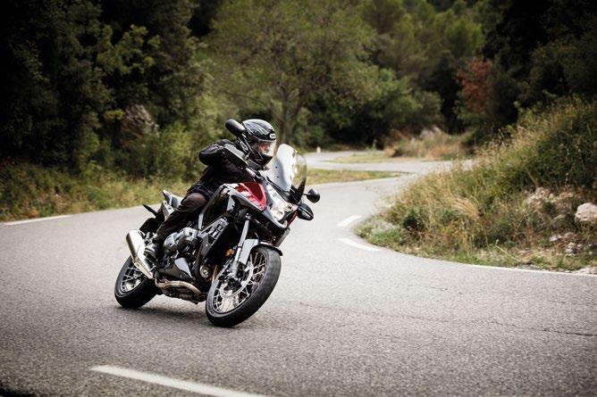 77 Nm / 8500 obr./min. 20,8 litra 5,2 l/100km 121 g/km 310 x 4.