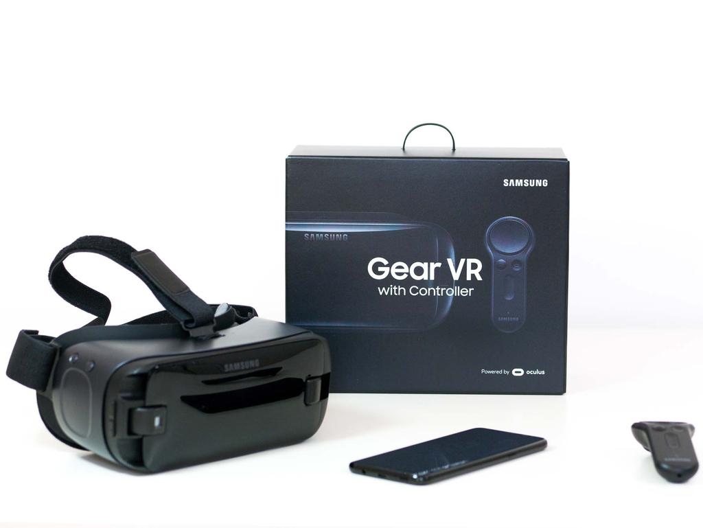 Główne wady i zalety Samsung Gear VR z Kontrolerem (SM-R324) Zalety Wady Najlepsze doznania VR oparte o smartfon Wystarczająca wygoda Poprawiona ostrość obrazu poza centrum pola widzenia Możliwość