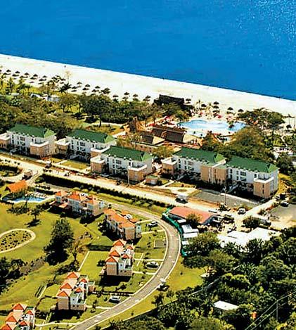 Hotel Breezes Panama Przy białej, drobnopiaszczystej plaży Santa Clara, niedaleko Playa Blanca, na nadpacyficznym wybrzeżu Panamy.