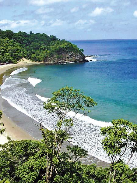 Możliwość przedłużenia wycieczki o zwiedzanie Kostaryki (dodatkowo płatny przelot i świadczenia). DZIEŃ 13 Lądowanie w Polsce. Opcjonalna (dodatkowo płatna) wycieczka po Kostaryce.
