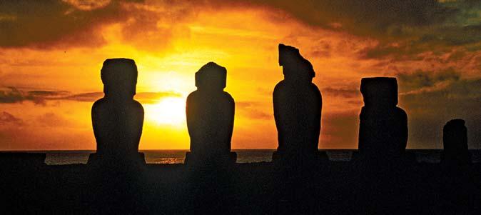 I Opcjonalne przedłużenie wycieczki Wyspa Wielkanocna (Rapa Nui). DZIEŃ 10: SANTIAGO DE CHILE WYSPA WIELKANOCNA Przelot na Wyspę Wielkanocną (zwaną w języku wyspiarzy Rapa Nui).