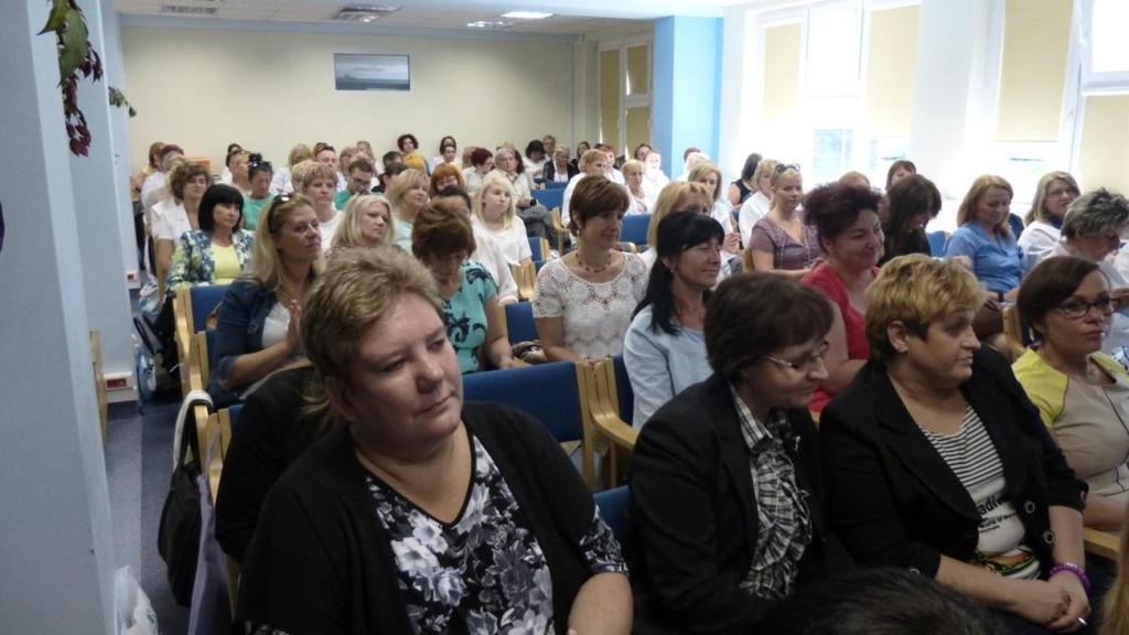 komunikacja, zmotywowanie do przestrzegania zaleceń terapeutycznych i dotyczących stylu życia, wykonywanie badań kontrolnych, poprawa jakości