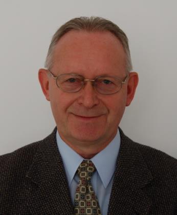 Prof. dr hab. inż. Wojciech Kacalak Charakterystyka dorobku naukowego 25.01.2017 Politechnika Koszalińska, Wydział Mechaniczny, wk5@tu.koszalin.pl Prof. dr hab. inż. Wojciech Kacalak, lat 71, absolwent Politechniki Łódzkiej(1970).