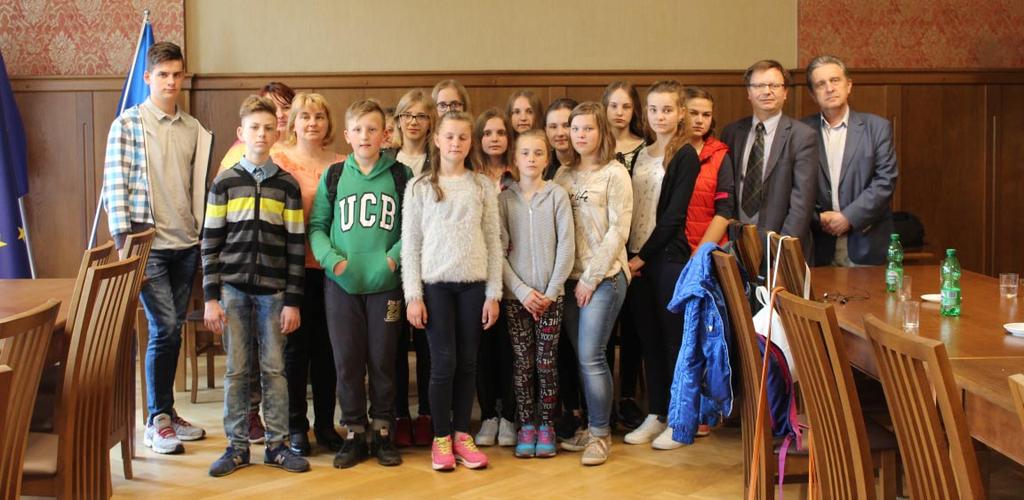 MAJ 2018 2 AKTUALNOŚCI Uroczysta inauguracja Dworu w Łukowie Śląskim!"#"$%&'()' &',-./ 4 U-N,* % V5$-%&' -N'=0?-%*4< WXX G'$(*,7%L )* $(7,<3G 9-4-O-)' N<4<?C&)C 9->* 59,*%)'L ;%-,'$ 6 9,6<0 >'14<?