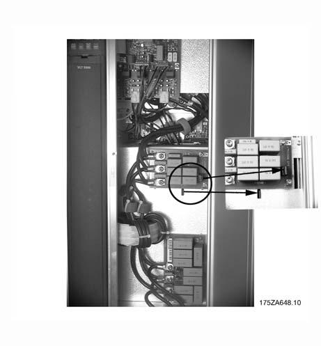 Kompakt IP 20 oraz NEMA 1 VLT 6032-6042 380-460 V