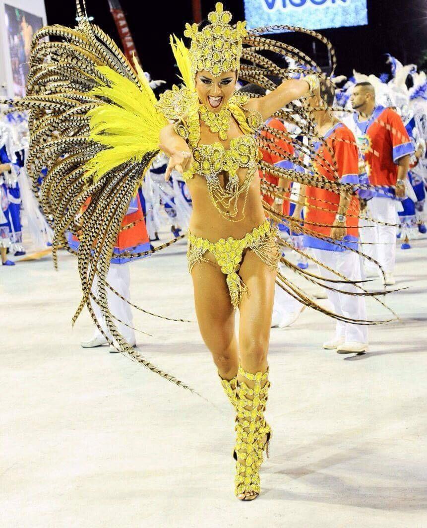KASHIRA KASHIRA Katarzyna Stocka - pierwsza Polka, która wystąpiła jako najważniejsza tancerka brazylijskiej szkoły samby Alegria da Zona Sul na Sambodromie w Rio de Janeiro podczas karnawału 2016