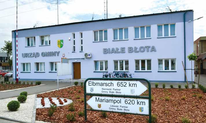 GODZINY PRACY URZĘDU GMINY poniedziałek, środa, czwartek 7 30-15 30 wtorek 7 30-17 00 piątek 7 30-14 00 URZĄD GMINY MIEŚCI SIĘ W CZTERECH LOKALIZACJACH: ul.