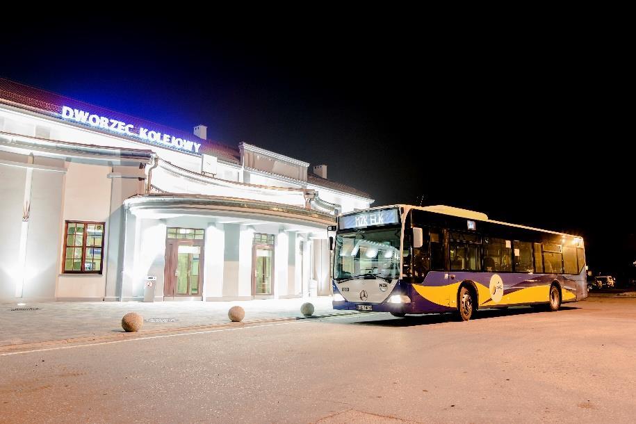 Podstawową działalnością Spółki jest świadczenie usług w zakresie lokalnego transportu zbiorowego na terenie Miasta i Gminy Ełk oraz Gminy Stare Juchy.