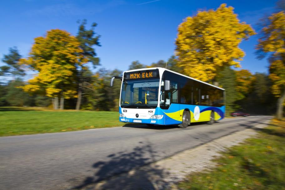 W sieci połączeń ełckiej komunikacji miejskiej można wyodrębnić trzy grupy linii: - pięć linii typowo miejskich (6, 7, 11, 13 i 16) o trasach w całości zawierających się w granicach administracyjnych