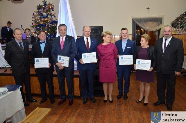 632,00 w 2015 roku Przebudowa drogi gminnej Nr 130606W w m. Sośninka PROW 2014-2020 559.233,00 Przebudowa drogi gminnej Nr 130603W w m. Melanów PROW 2014-2020 220.