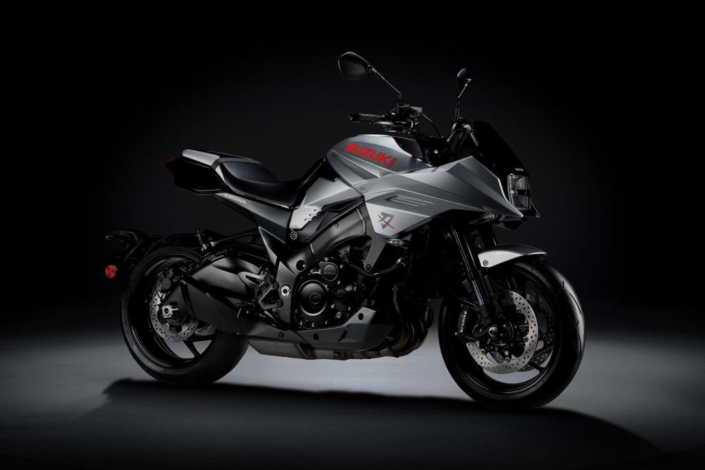 KONCEPCJA PRODUKTOWA Idea stojąca za nową KATANĄ to: Wykucie nowej Legendy Ulic KATANA została opracowana w taki sposób, aby być sportowo wyglądającym, standardowym motocyklem klasy Street, o smukłej