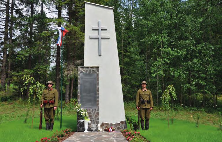 Po stopách historických pamiatok a kultúry pod Babou horou 15 44 45 STOJÍ ZA TO VIDIEŤ Na vrchole Babej hory bola v roku 1996 umiestnená pamätná tabuľa, ktorá