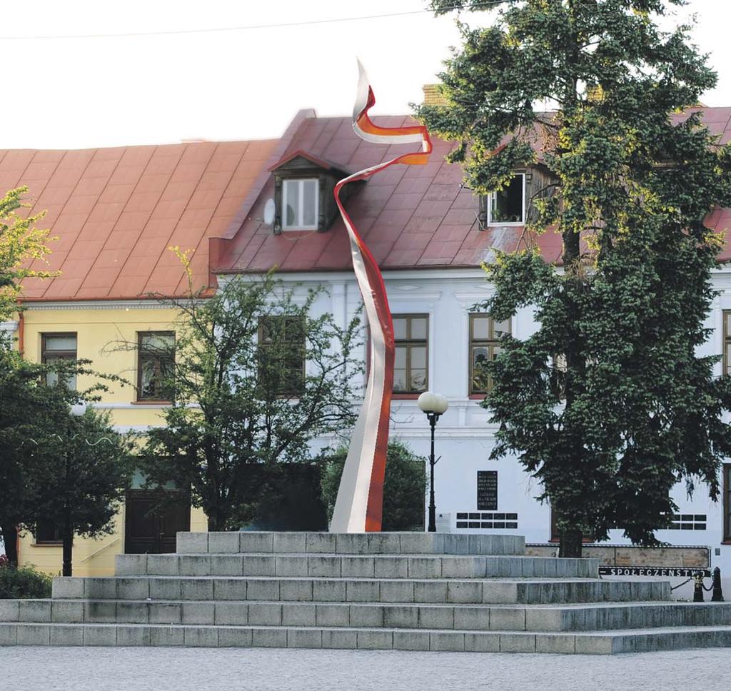 jest symbolicznym obrazem wolności i jedności naszego narodu, upamiętniającą setną rocznicę odzyskania Niepodległości.