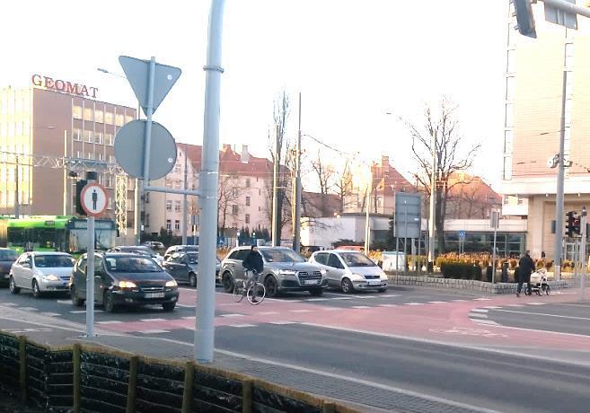 Innym rozwiązaniem przekładającym się na zmniejszenie prędkości ruchu, już zastosowanym na
