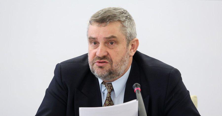 .pl https://www..pl Jan Krzysztof Ardanowski zostanie nowym ministrem rolnictwa. Premier zapowiedział, że nowy minister wkrótce przygotuje i przedstawi specjalny pakiet dla rolnictwa.