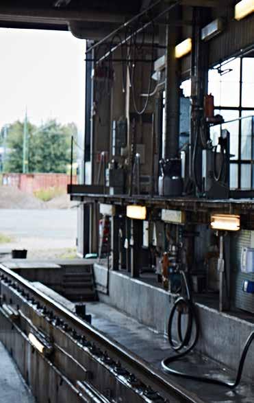 SOLID GEAR BUSHIDO GLOVE Nr artykułu: SG80001 Jedne z najbardziej wszechstronnych modeli obuwia będące kombinacją półbutów, sandałów i klapek w jednym.
