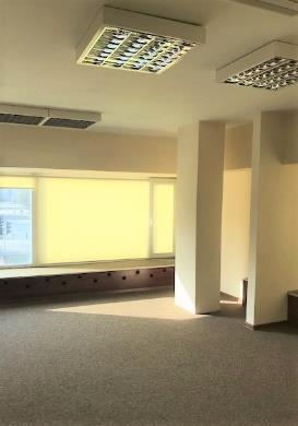 22 88-71-100 administrator (obejrzenie lokalu): tel. 22 88-71-144 inspektor nadzoru ds.
