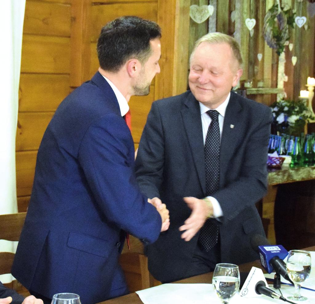 4 wydarzenia TAK BYŁO W BIAŁEJ PODLASKIEJ PRZED 2014 ROKIEM Jeszcze cztery lata temu o Białej Podlaskiej mówiło się w Polsce niemal wyłącznie w kontekście problemów, długów i zaniechań władzy.