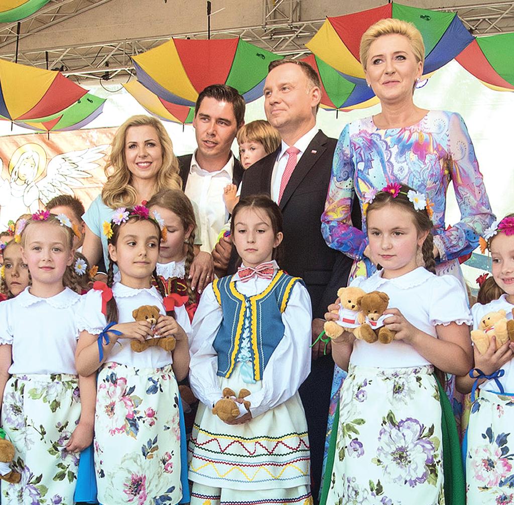wydarzenia 5 TAK BĘDZIE W BIAŁEJ PODLASKIEJ W NAJBLIŻSZYCH LATACH Bliska współpraca z rządem i dalsze wykorzystywanie potencjału inwestycyjnego, a w najbliższej perspektywie doskonałe relacje z