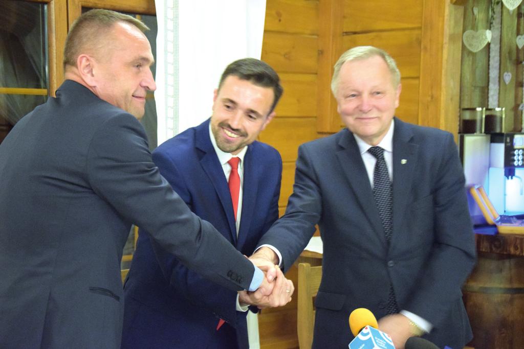6 wydarzenia STANOWISKA PONAD PODZIAŁAMI? Szybko się dogadali, czy planowali to od dawna? Andrzej Czapski i Bogusław Broniewicz poparli kandydata KO na prezydenta Białej Podlaskiej Michała Litwiniuka.