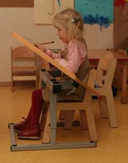 Standardy pracy z dziećmi dostosowane do