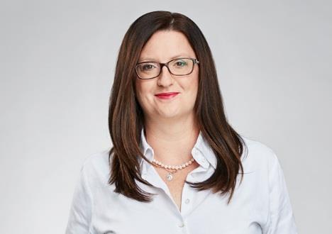 Anna Flaga-Martynek radca prawny, counsel Współkieruje zespołem projektów infrastrukturalnych.