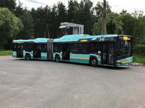 autobus może wykonać więcej kilometrów w ruchu liniowym, zanim konieczny będzie zjazd na ładowanie. Rys. 4.