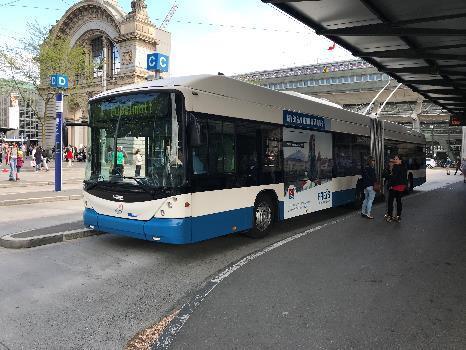 Trolejbusy stanowią jeden z najdłużej eksploatowanych środków transportu publicznego, pozostając wciąż popularnymi pojazdami przede wszystkim w niektórych państwach azjatyckich i europejskich.