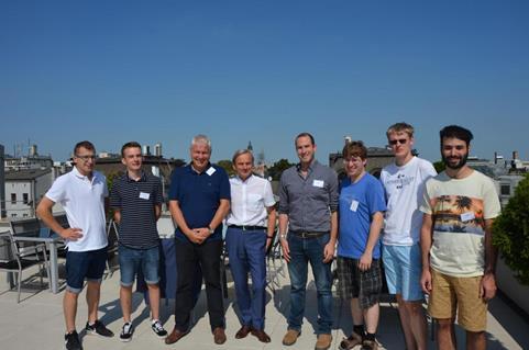 Z wizytą w Korporacyjnym Centrum R&D ABB w Krakowie; od lewej: Kamil Tymiński, Przemek Twardy, Jacek Nowicki, Aleksander Gul pełniący honory gospodarza, Moshe Wittman, Daniel Maierhofer, Hannes Filip