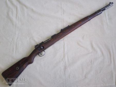 MAUSER 98k - dou 44 208-2-2 MAUSER 98k - dou 44 Mauser 98k,podstawowy karabin III rzeszy.