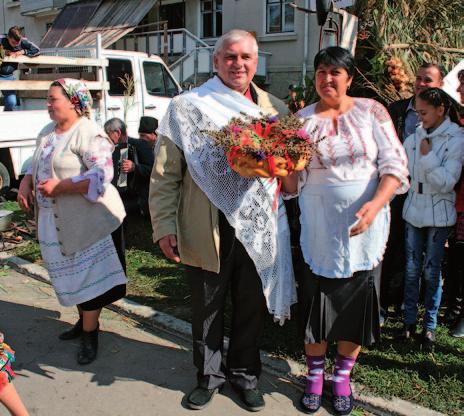 Funcţionează la noi mai mult de 40 de organizaţii non-guvernamentale, printre care 16 Asociaţii de Voluntariat a Brigăzii de pompieri, 15 Grupuri de Gospodine din Sat, 6 cluburi sportive, 3 care