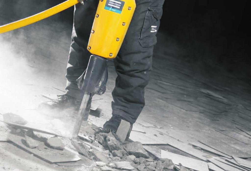 NOWOŚĆ MŁOT PNEUMATYCZNY RTEX masa 25 kg wysoka wydajność stałe uchwyty wibracje poniżej 5 m/s 2