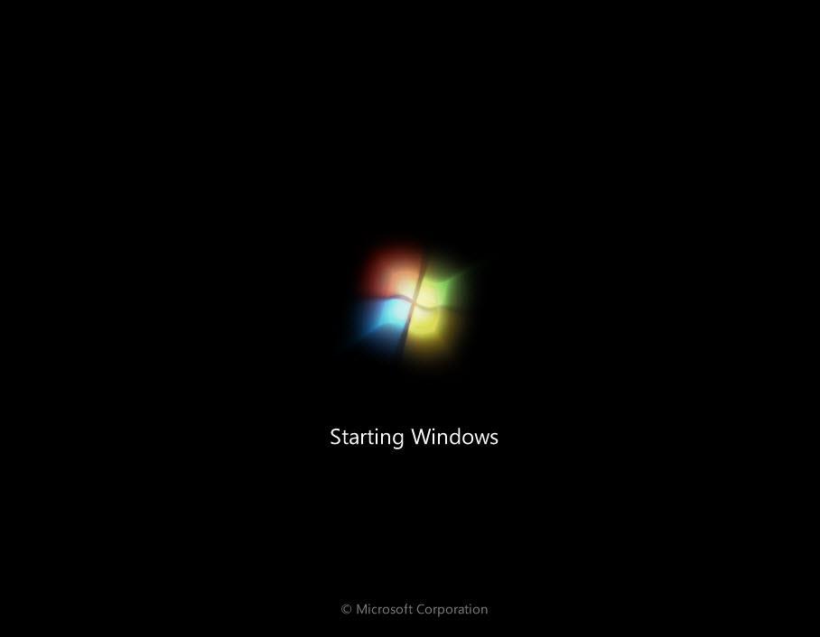 Krok 2 Pojawi się ekran "Uruchamianie systemu Windows 7".