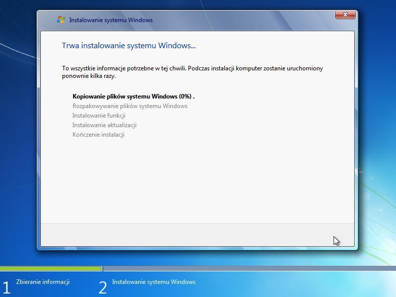 Krok 8 Zaczyna się faza instalacji systemu Windows. Pojawi się ekran "Instalacja Windows...". Instalator Windows 7 może potrzebować około 50 minut, aby skonfigurować Twój komputer.