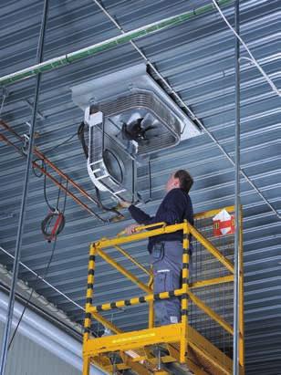 Z WBUDOWANYM URZĄDZENIEM STERUJĄCYM -a Termowentylator na gorącą wodę z wbudowanym urządzeniem sterującym do kontroli wentylatora i -a z wbudowanym urządzeniem sterującym upraszcza ins