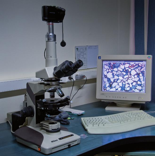 dzisiejszego obecnie zasoby te ocenia się na 87,5 MMbbls, przez następny milion lat współczynnik degradacji węglowodorów wyniesie 12 baryłek/rok, po czym przez następne dwa miliony lat wzrośnie do 32